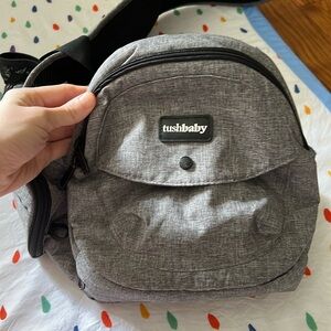 Grey Tush Baby strapless baby hipseat